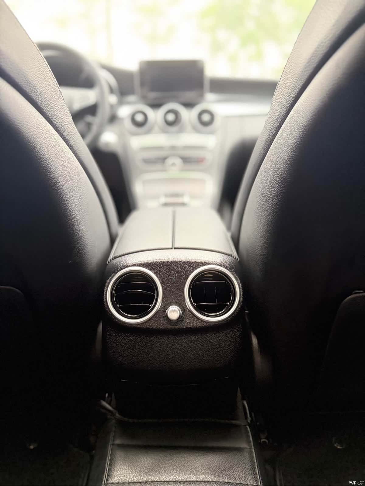 Mercedes-Benz C-Class, 2016 12