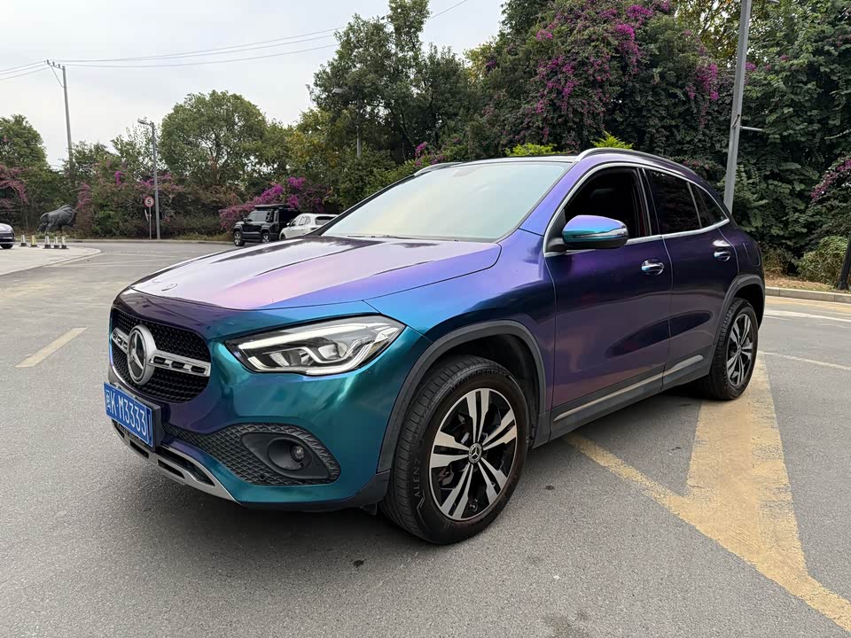 Mercedes-Benz GLA