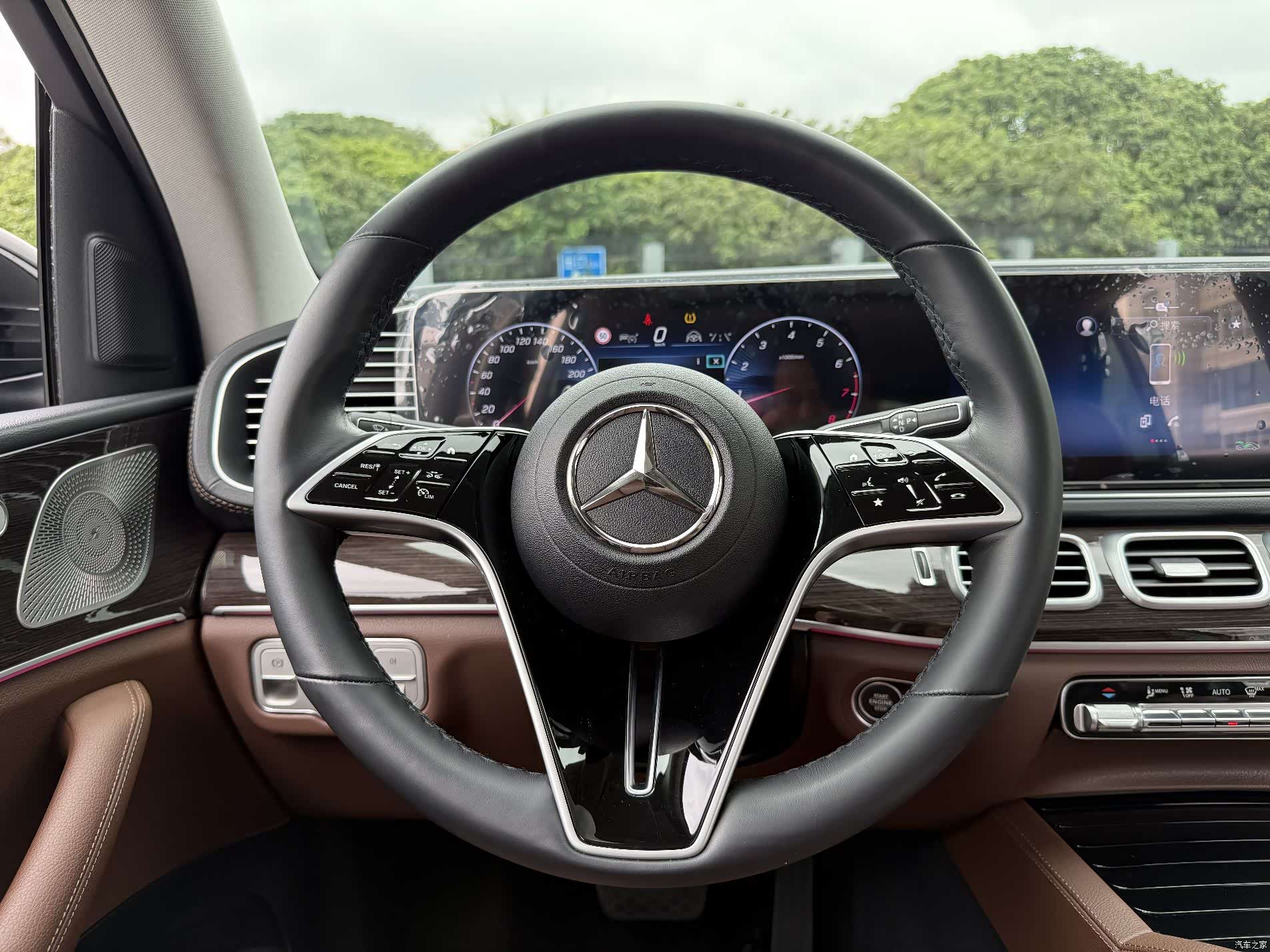 Mercedes-Benz GLE, 2024 10