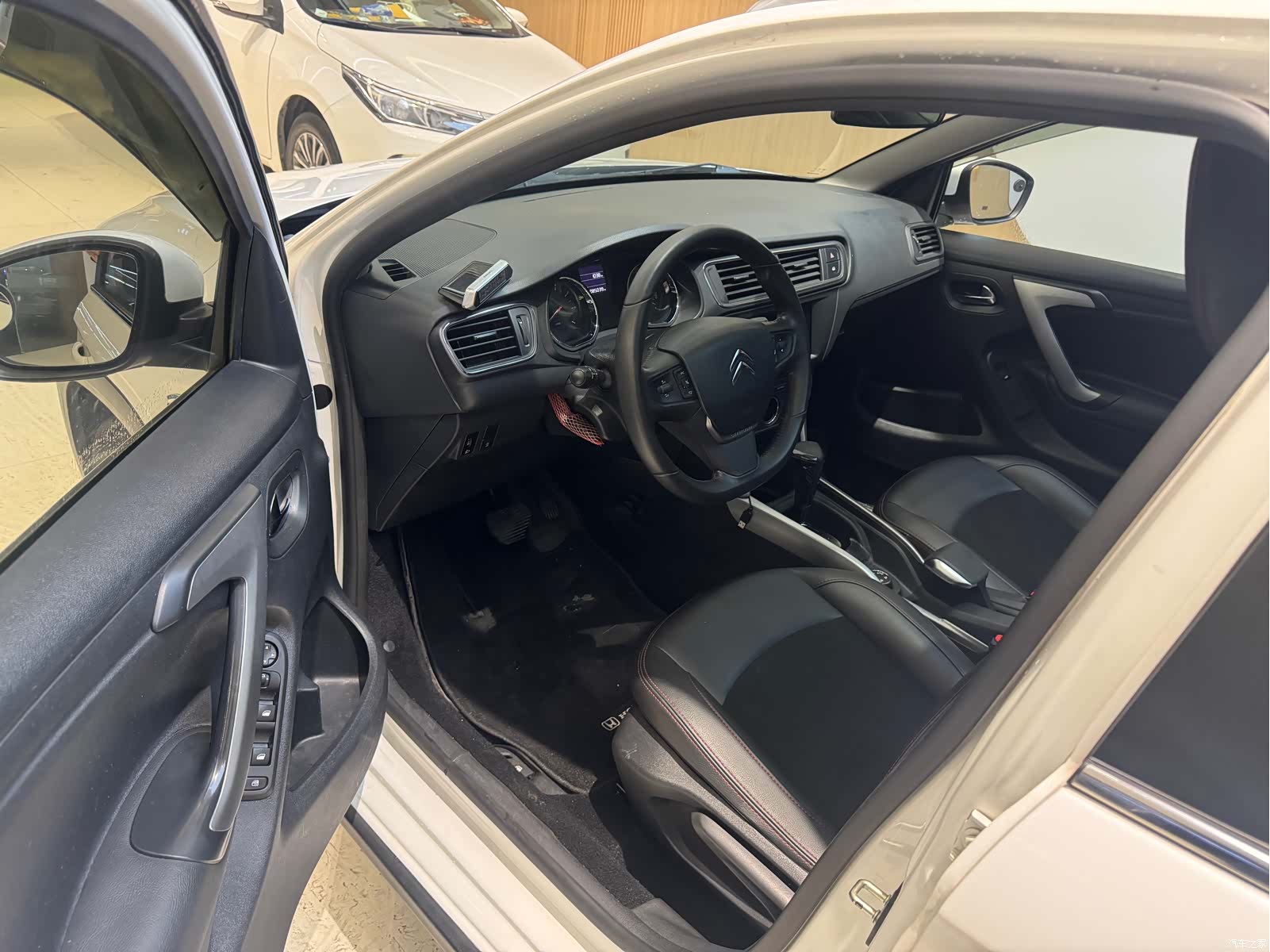 Citroen C3-XR, 2016 8