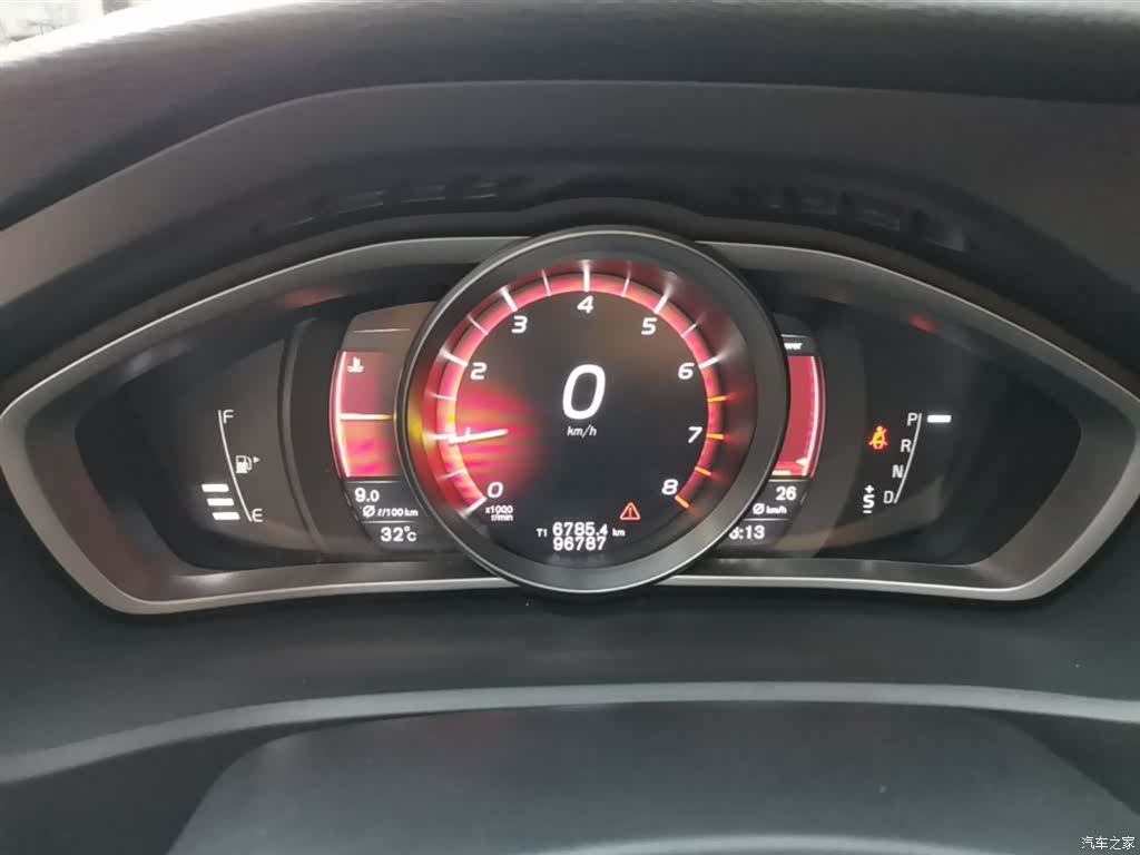 Volvo V40, 2019 12