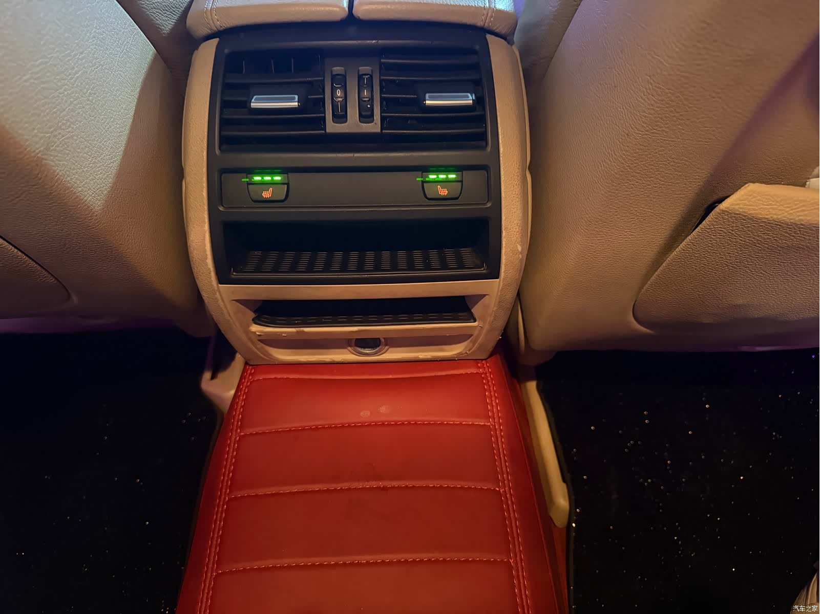 BMW 5 Series, 2011 19