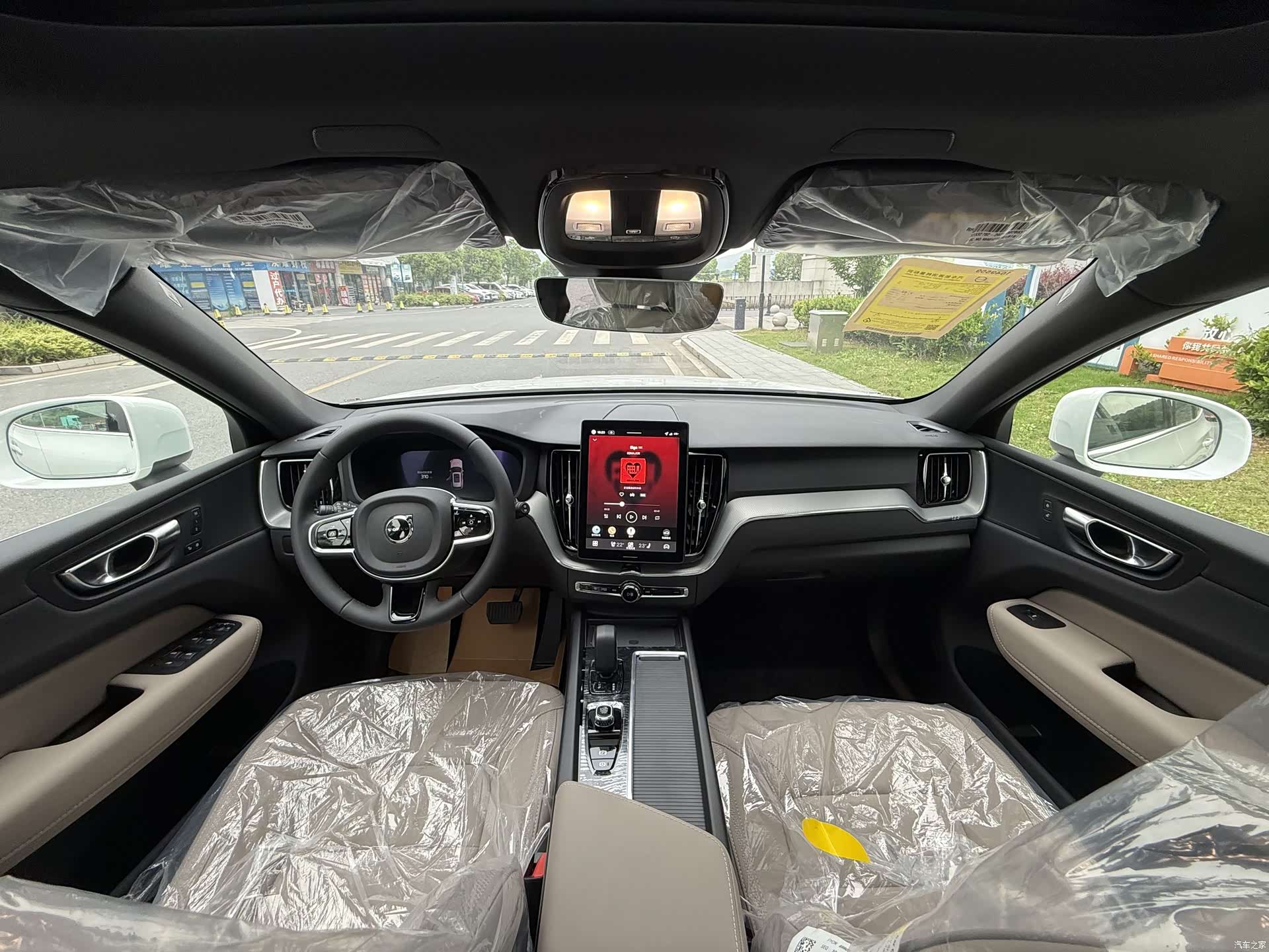 Volvo XC60, 2026 12