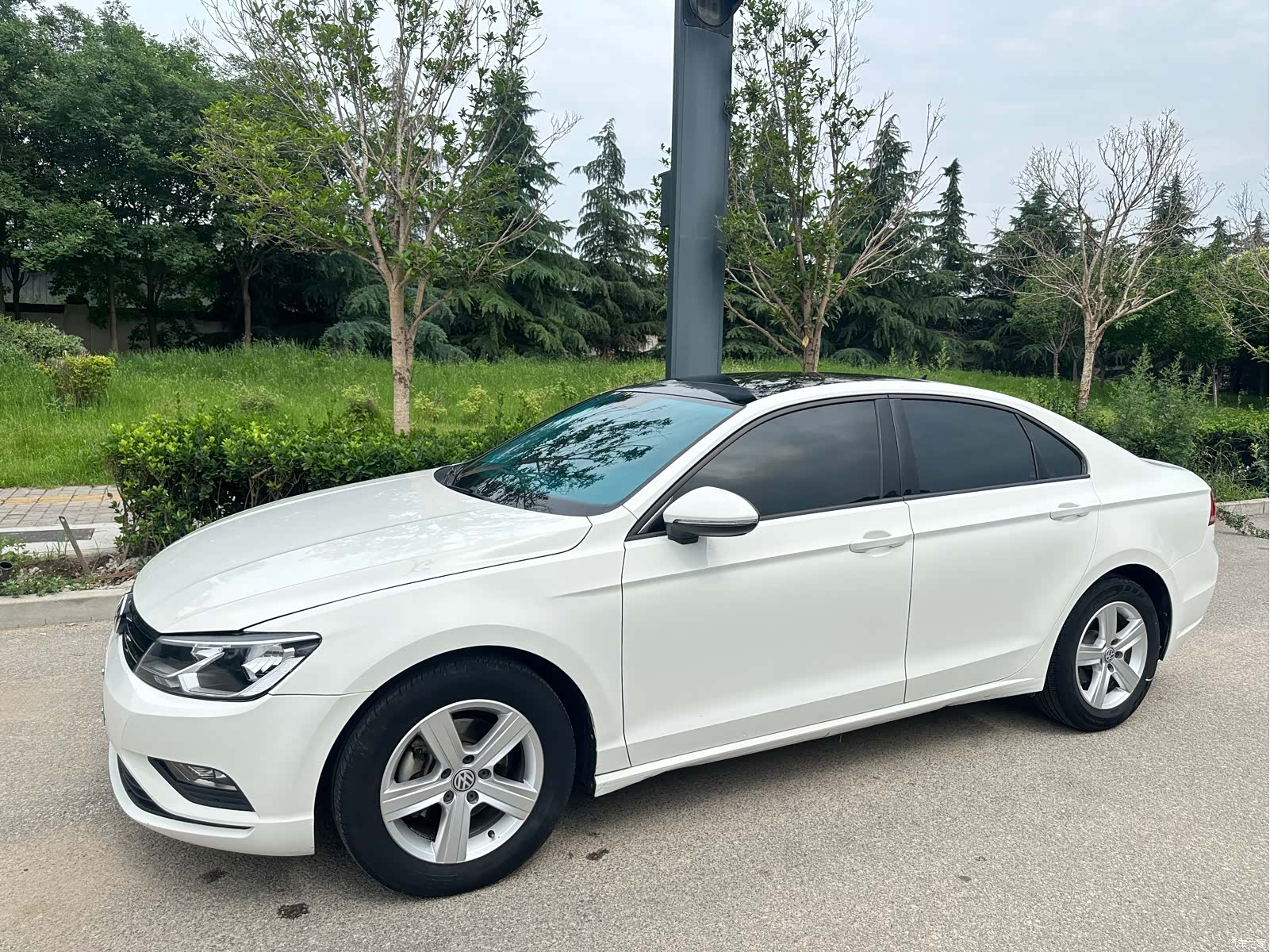 Volkswagen Lamando, 2017 все фото