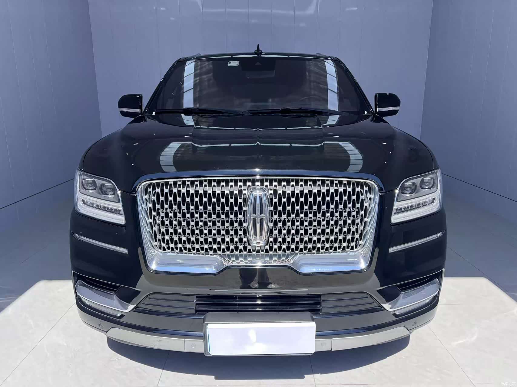 Lincoln Navigator, 2019 2