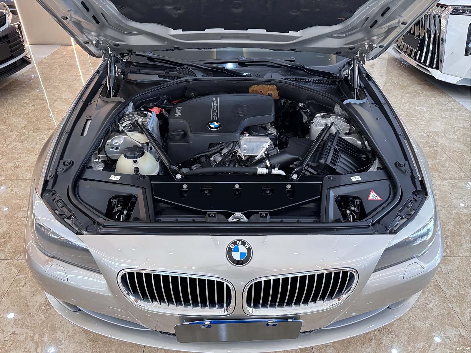 BMW 5 Series, 2013 16