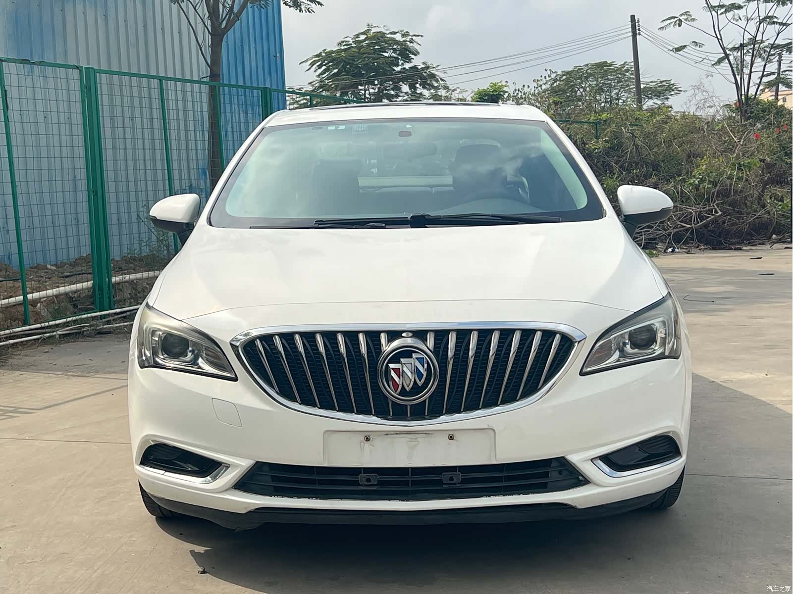 Buick Verano, 2017 2