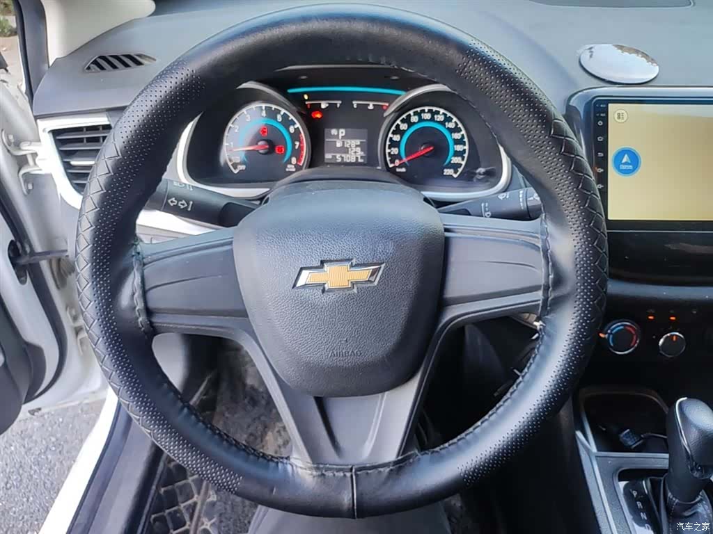 Chevrolet 320, 2018 11