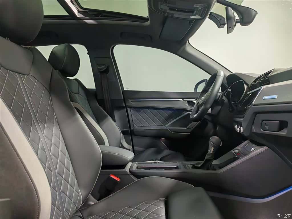 Audi Q3, 2025 8
