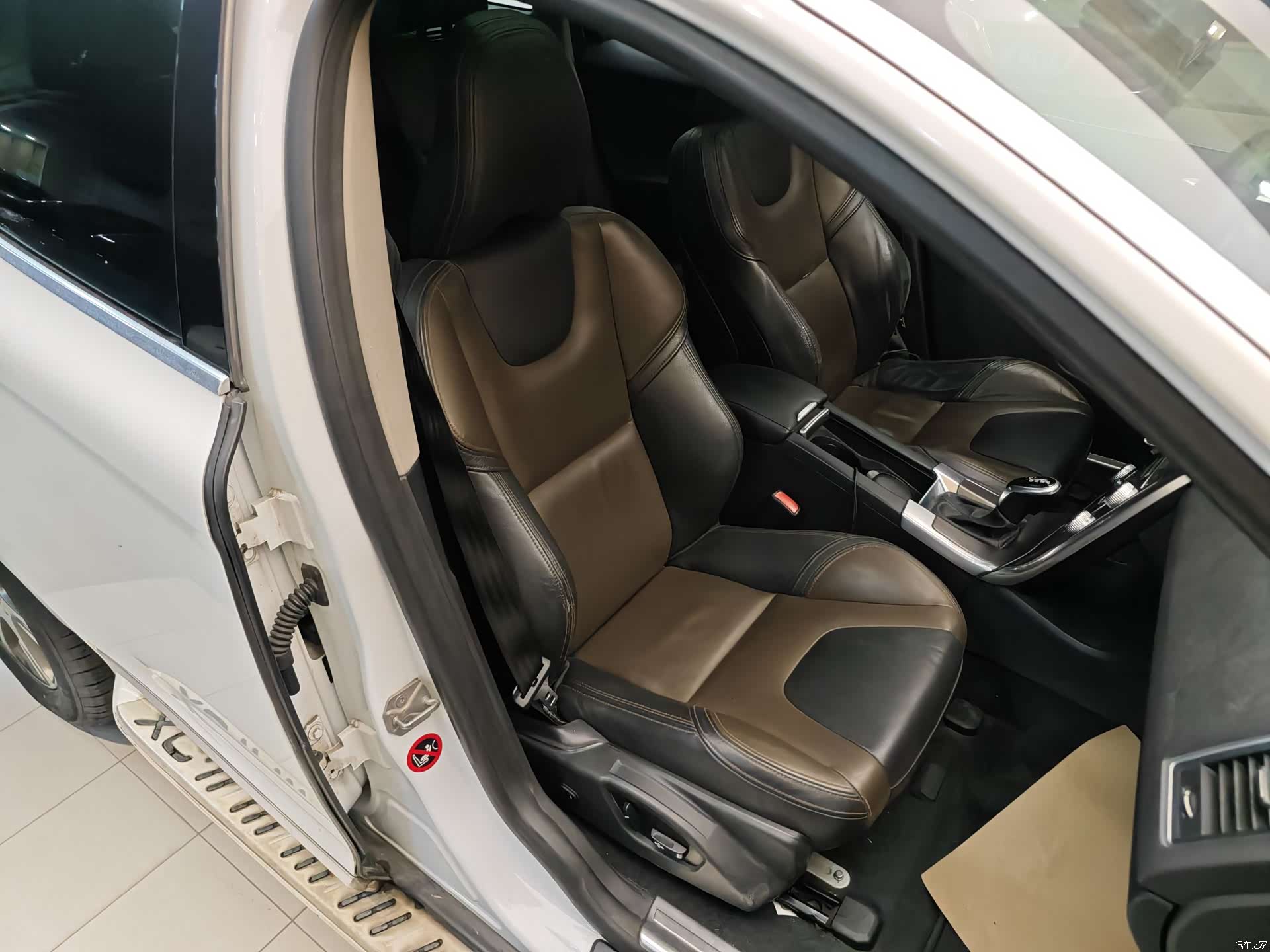 Volvo XC60, 2014 29