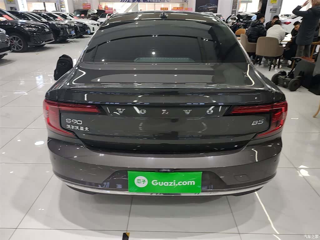 Volvo S90, 2025 6