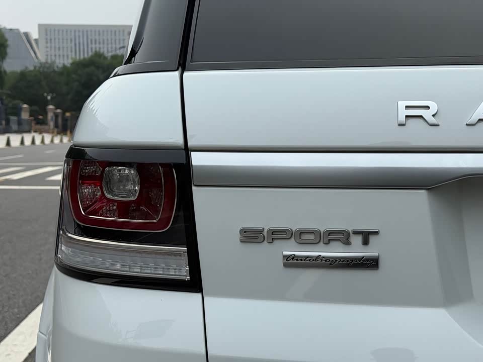 Land Rover Range Rover Sport