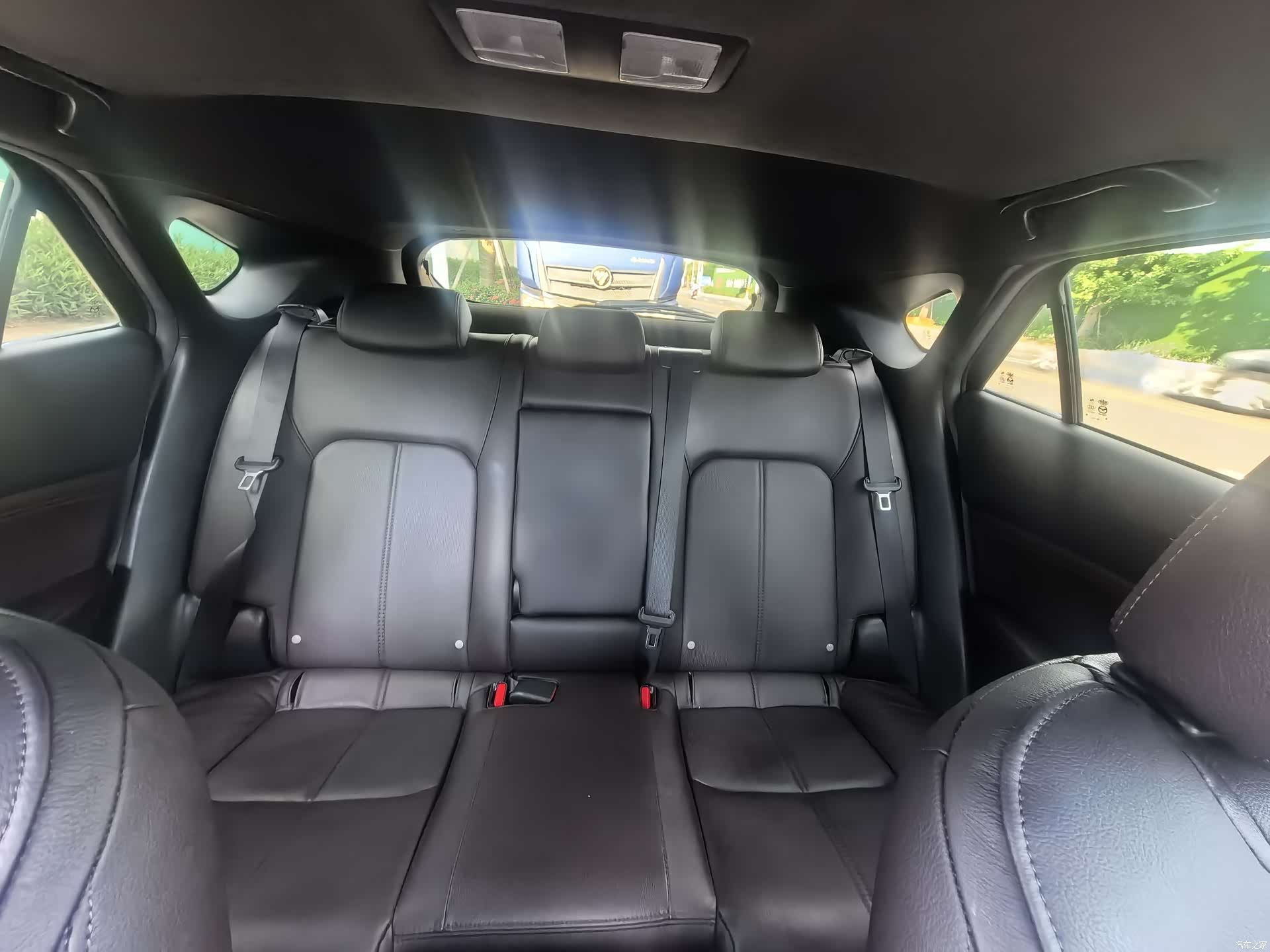 Mazda CX-4, 2022 10