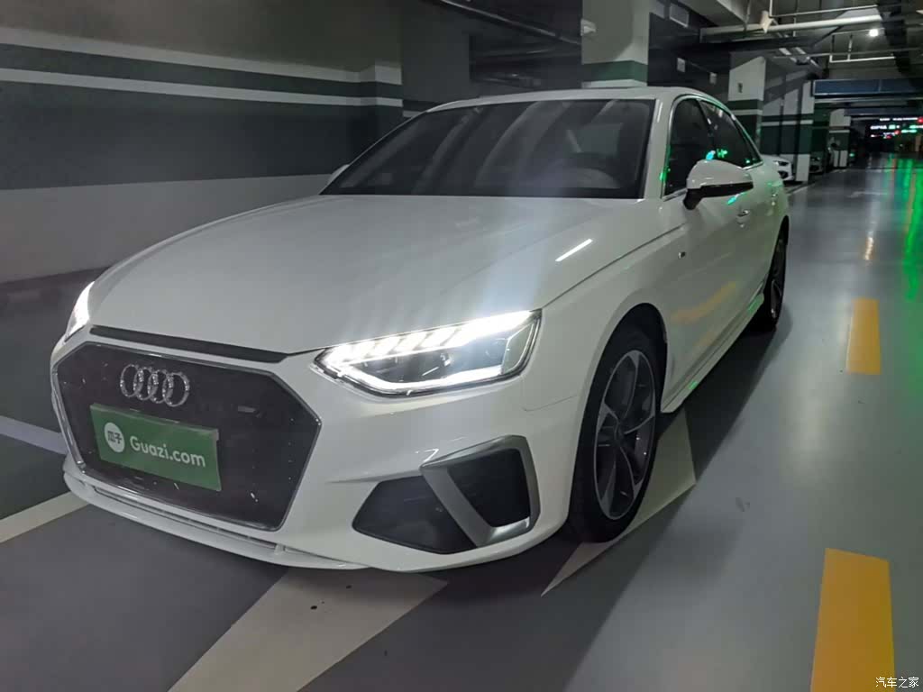 Audi A4L, 2024 1