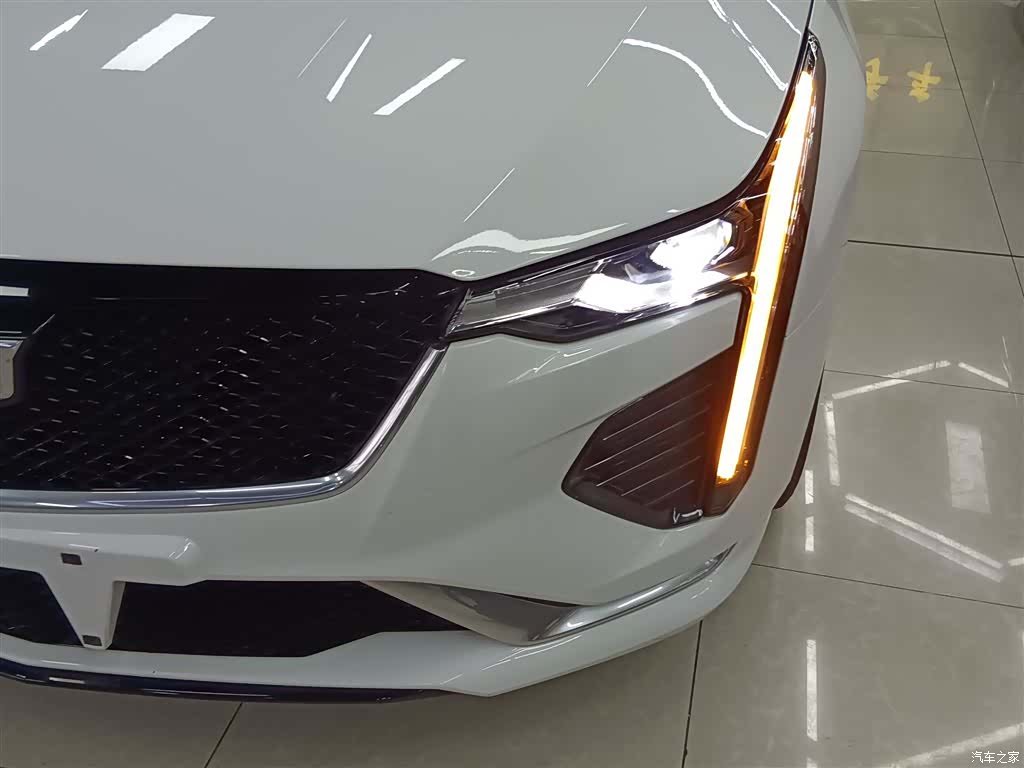 Cadillac CT4, 2022 18