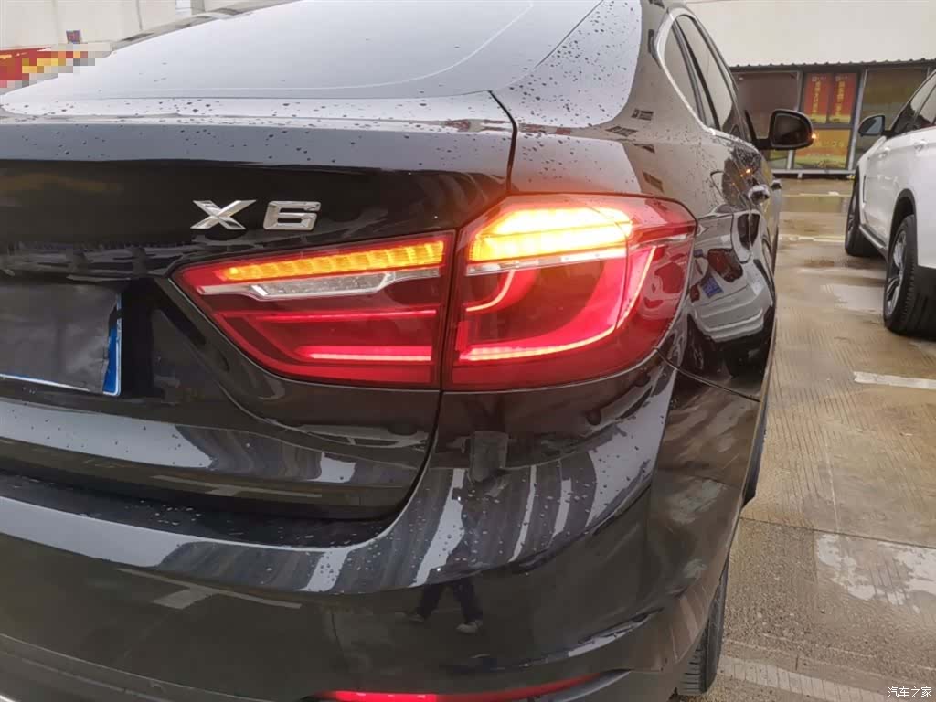 BMW X6, 2015 24