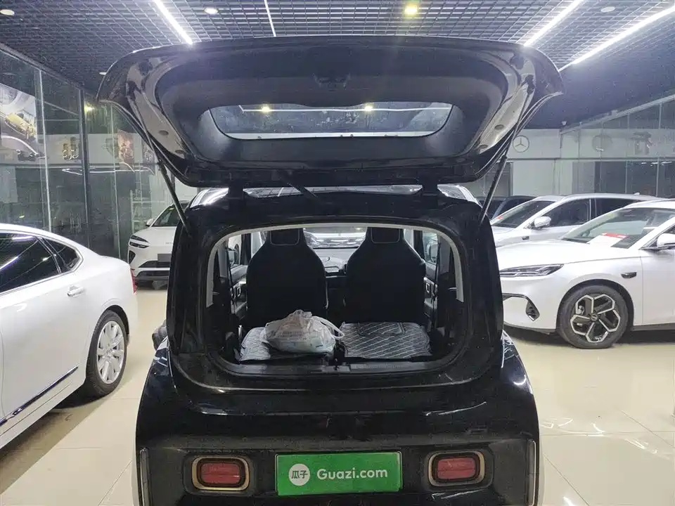 Baoding KiWi EV
