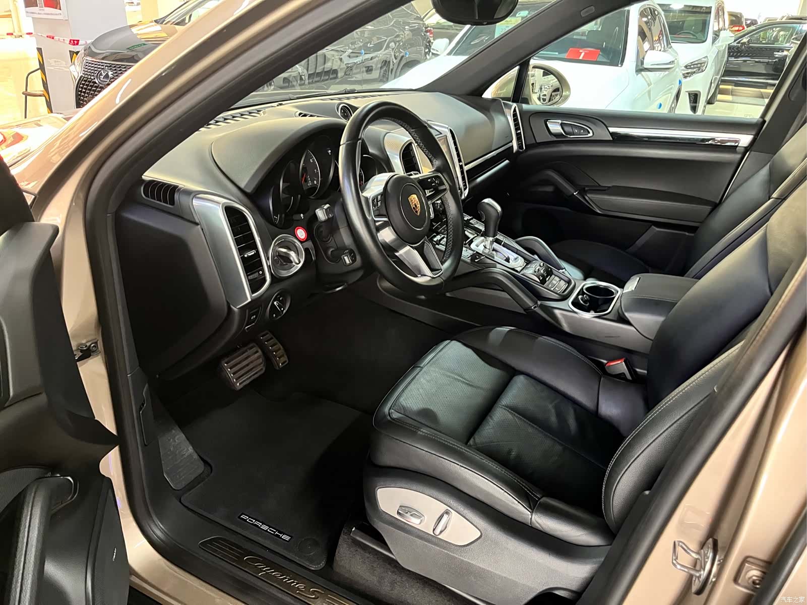 Porsche Cayenne, 2017 4