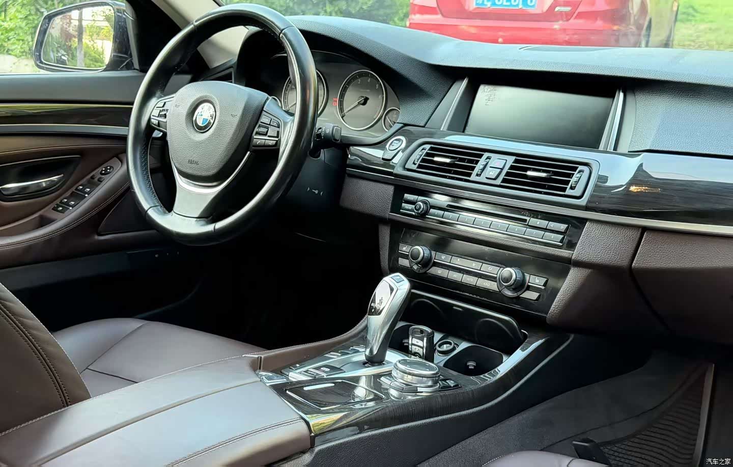 BMW 5 Series, 2016 6