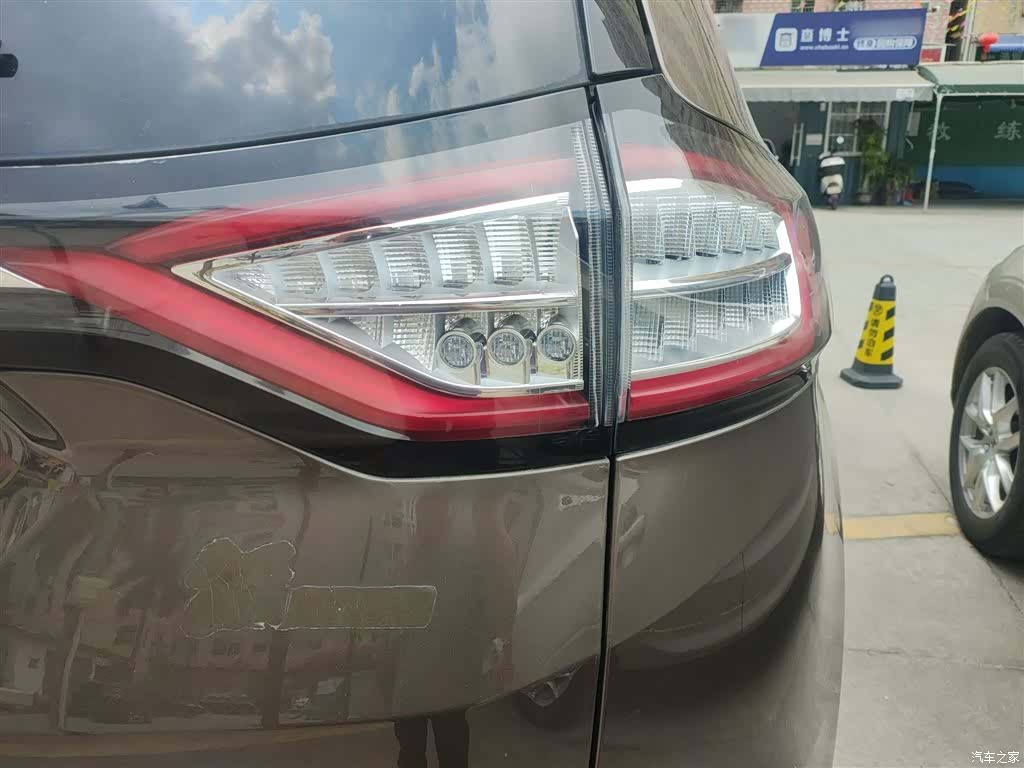 Ford Edge, 2018 8