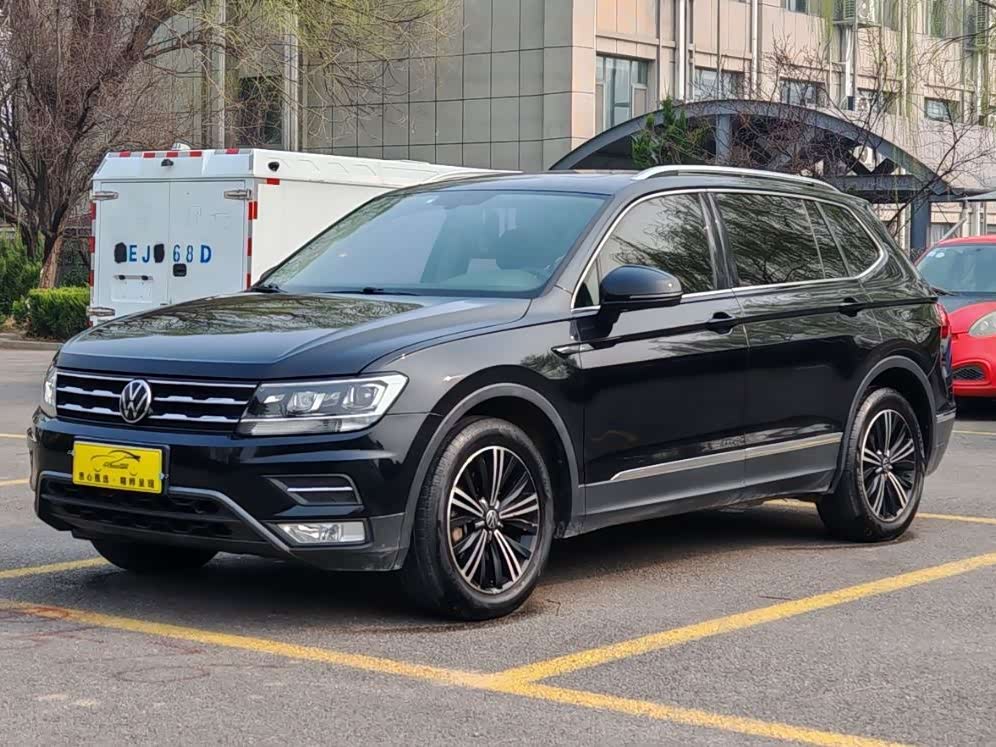 Volkswagen Tiguan L
