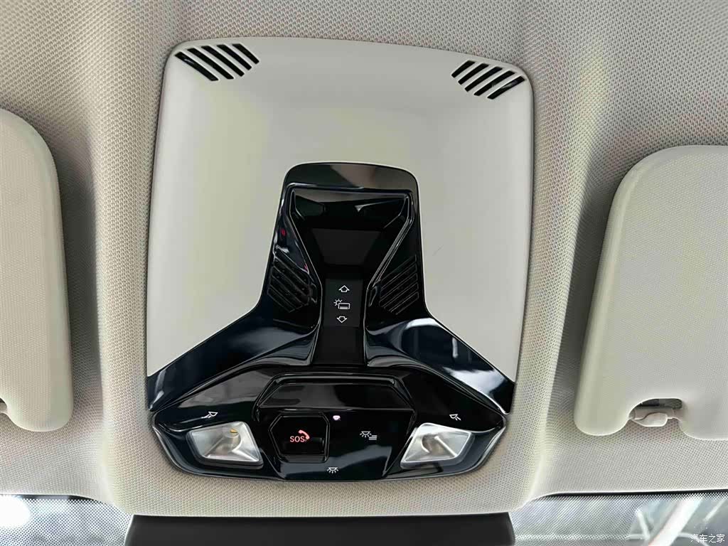 BMW X1, 2024 9