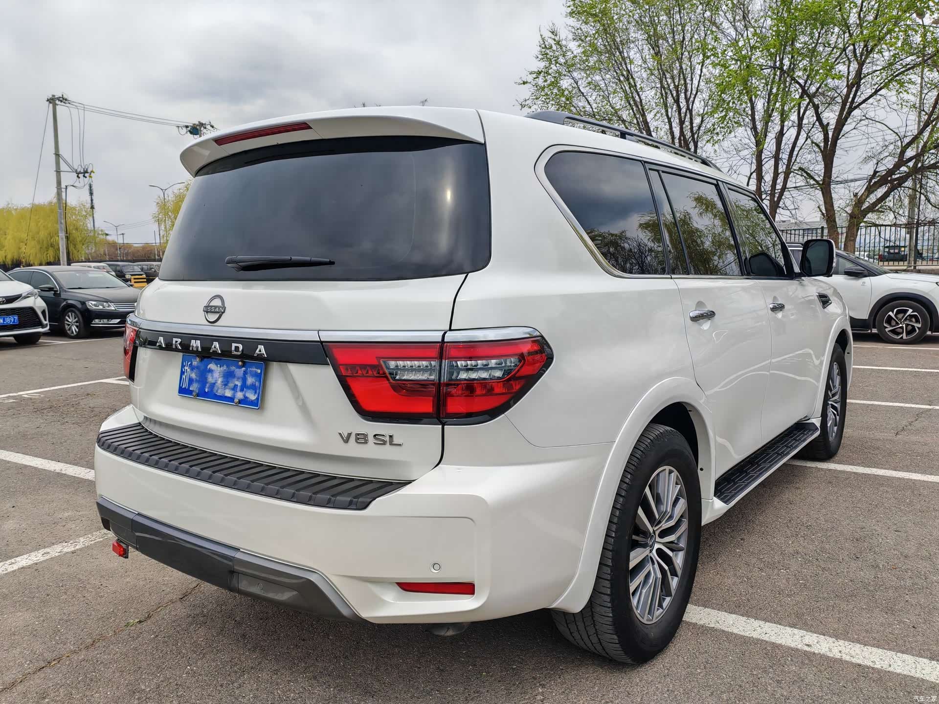 Nissan Patrol, 2023 3