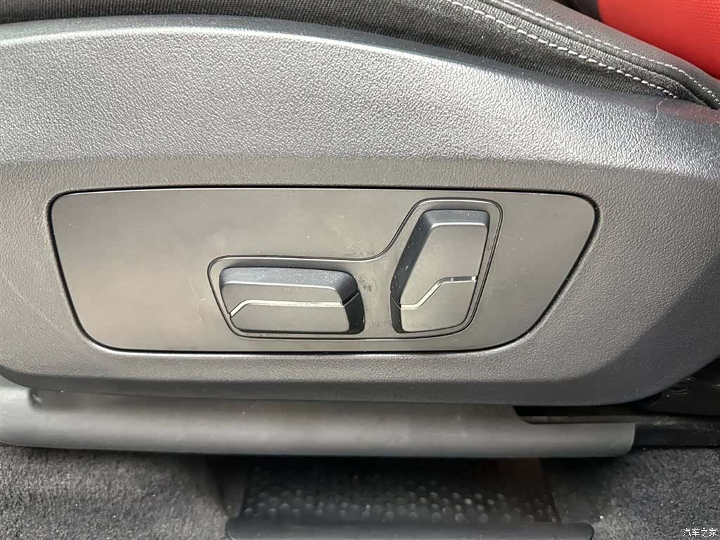 BMW X1, 2023 12