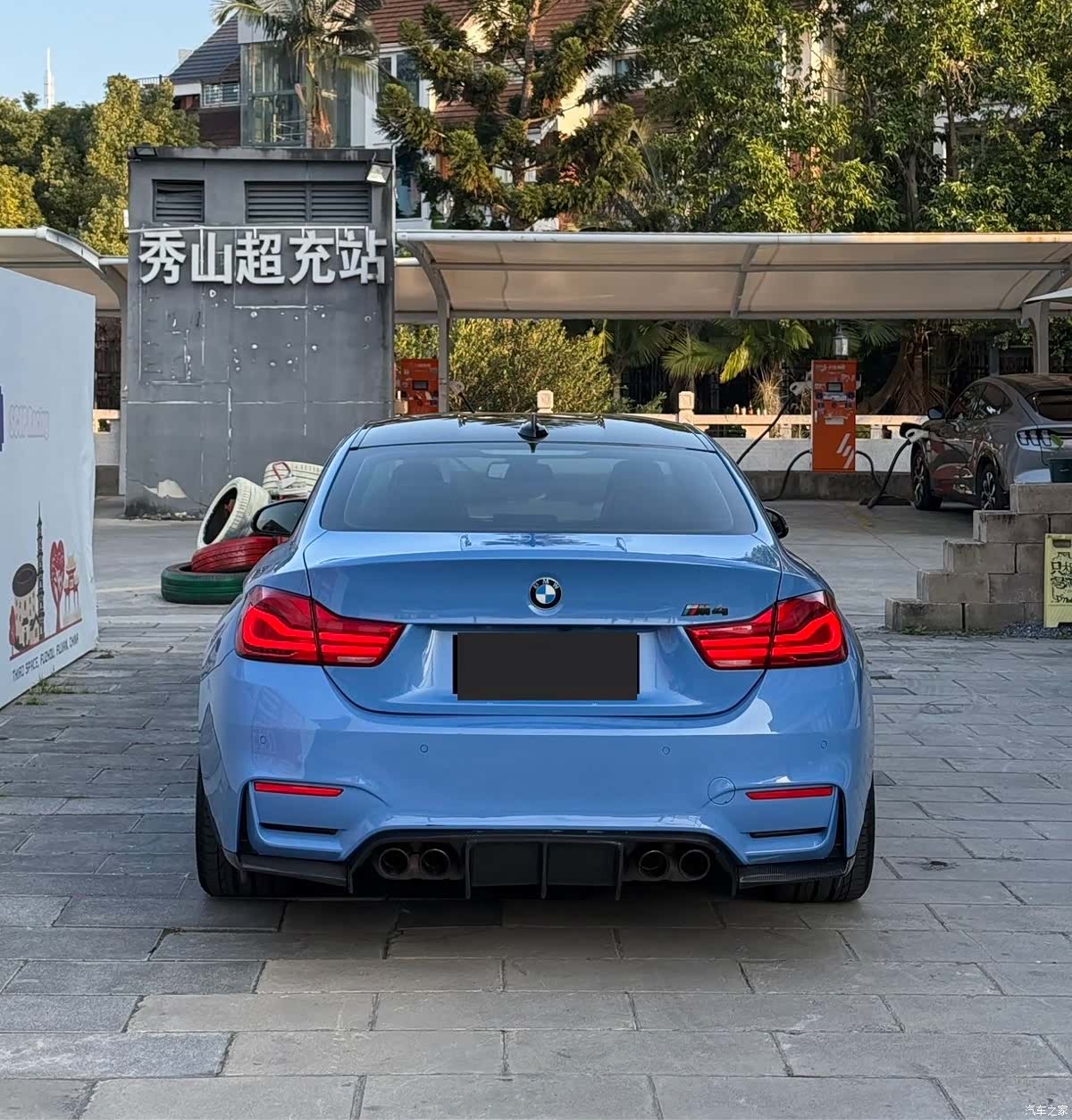 BMW M4, 2018 все фото