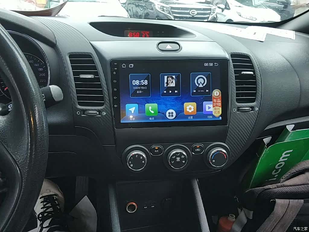 Kia K3, 2015 13