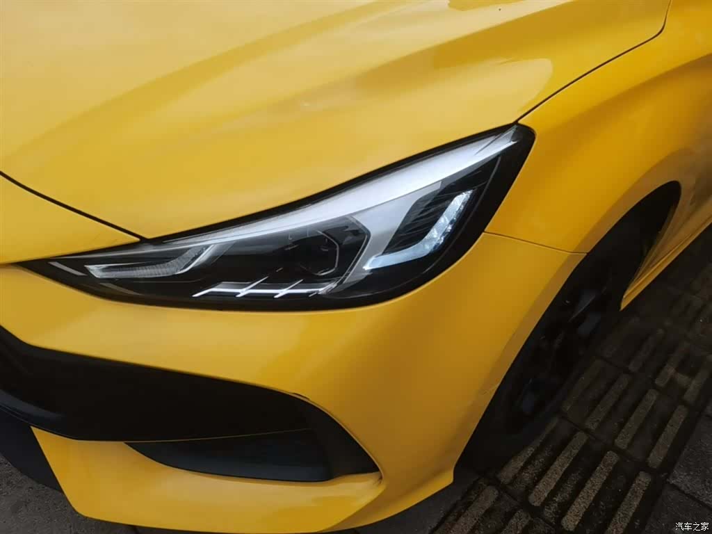 MG MG5, 2022 18