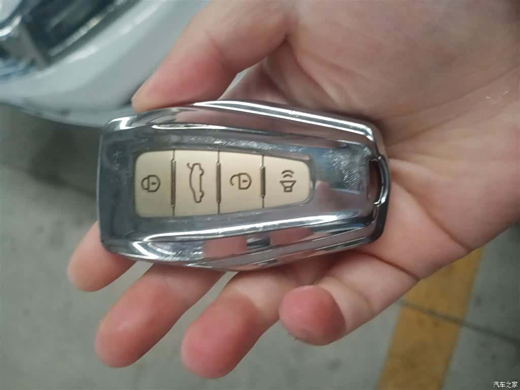 Geely Emgrand, 2020 17