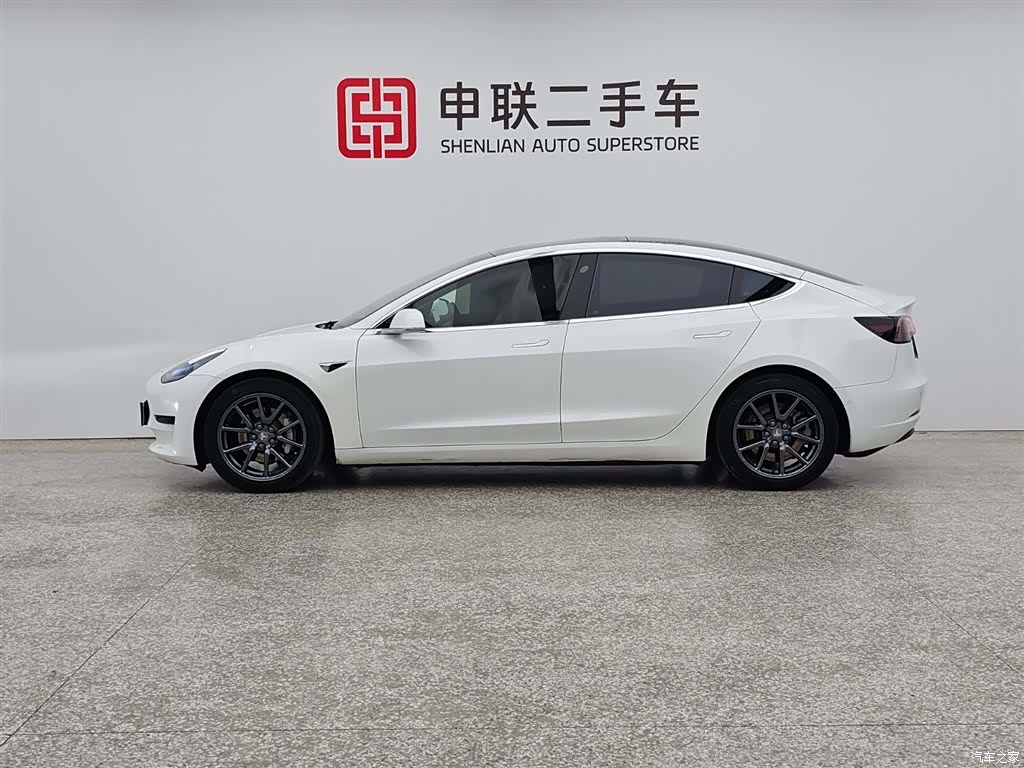 Tesla Model 3, 2020 4