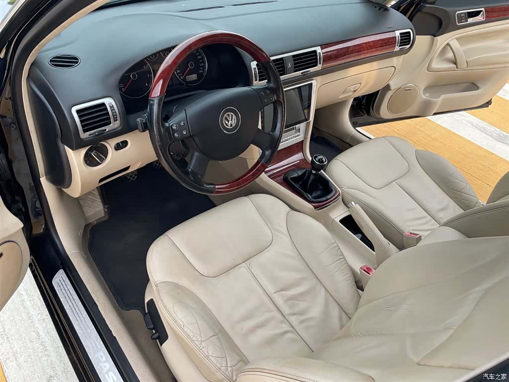 Volkswagen Passat, 2009 10