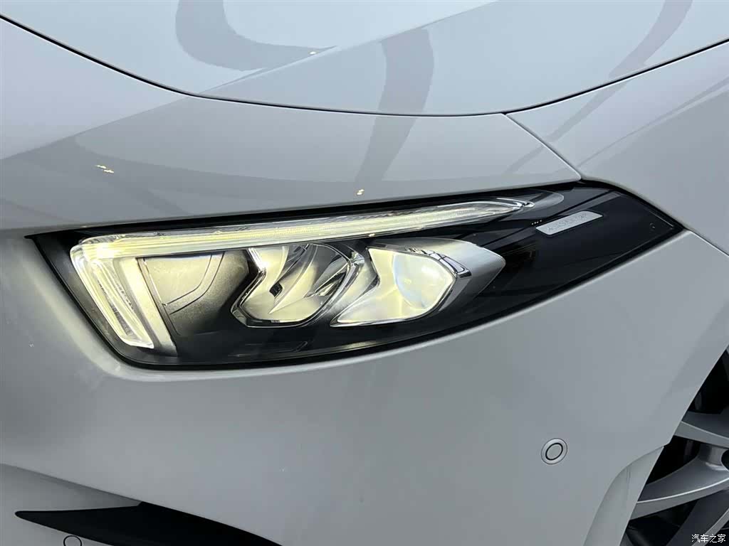 Mercedes-Benz A-Class, 2020 6