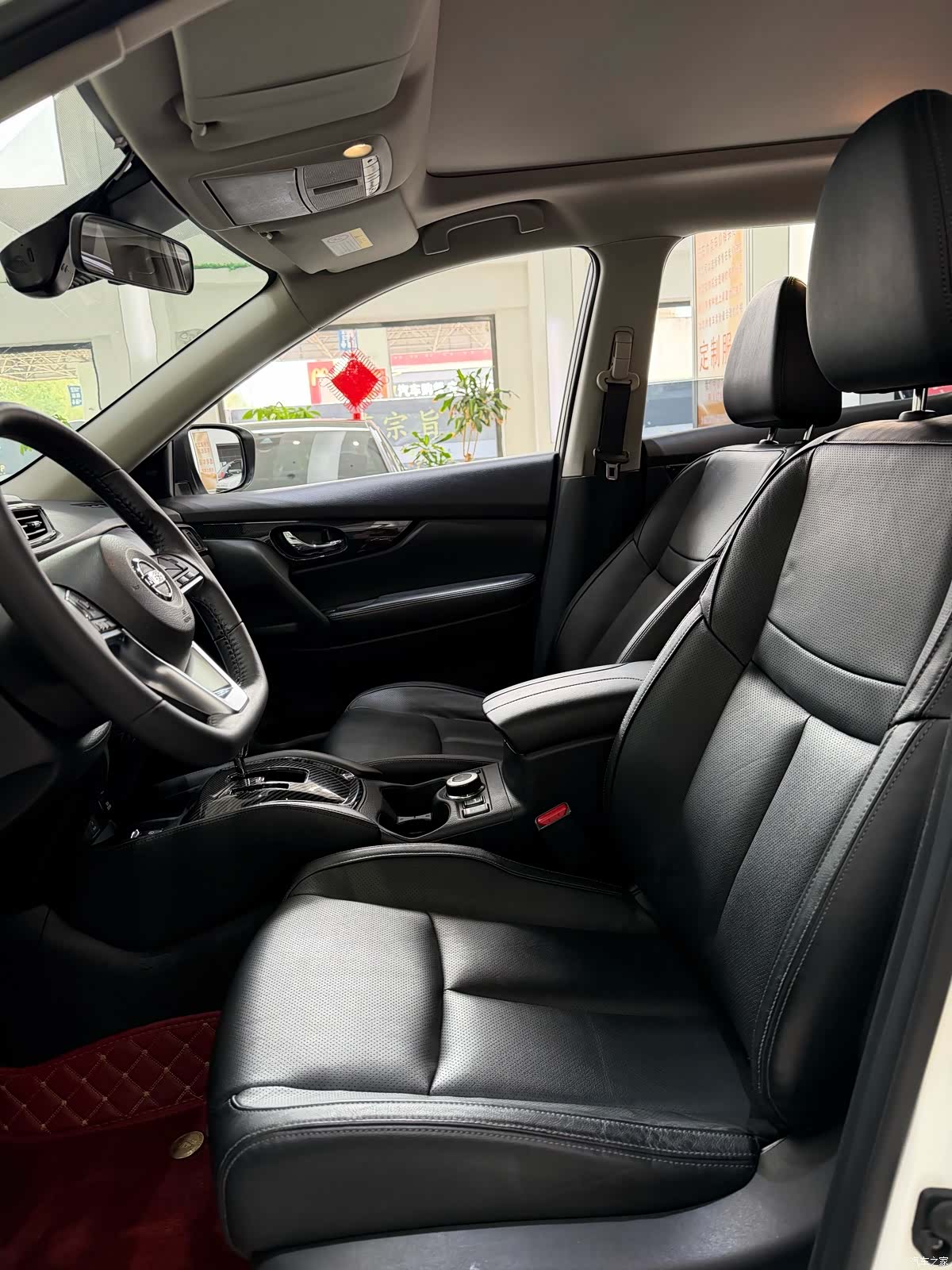 Nissan X-Trail, 2019 4