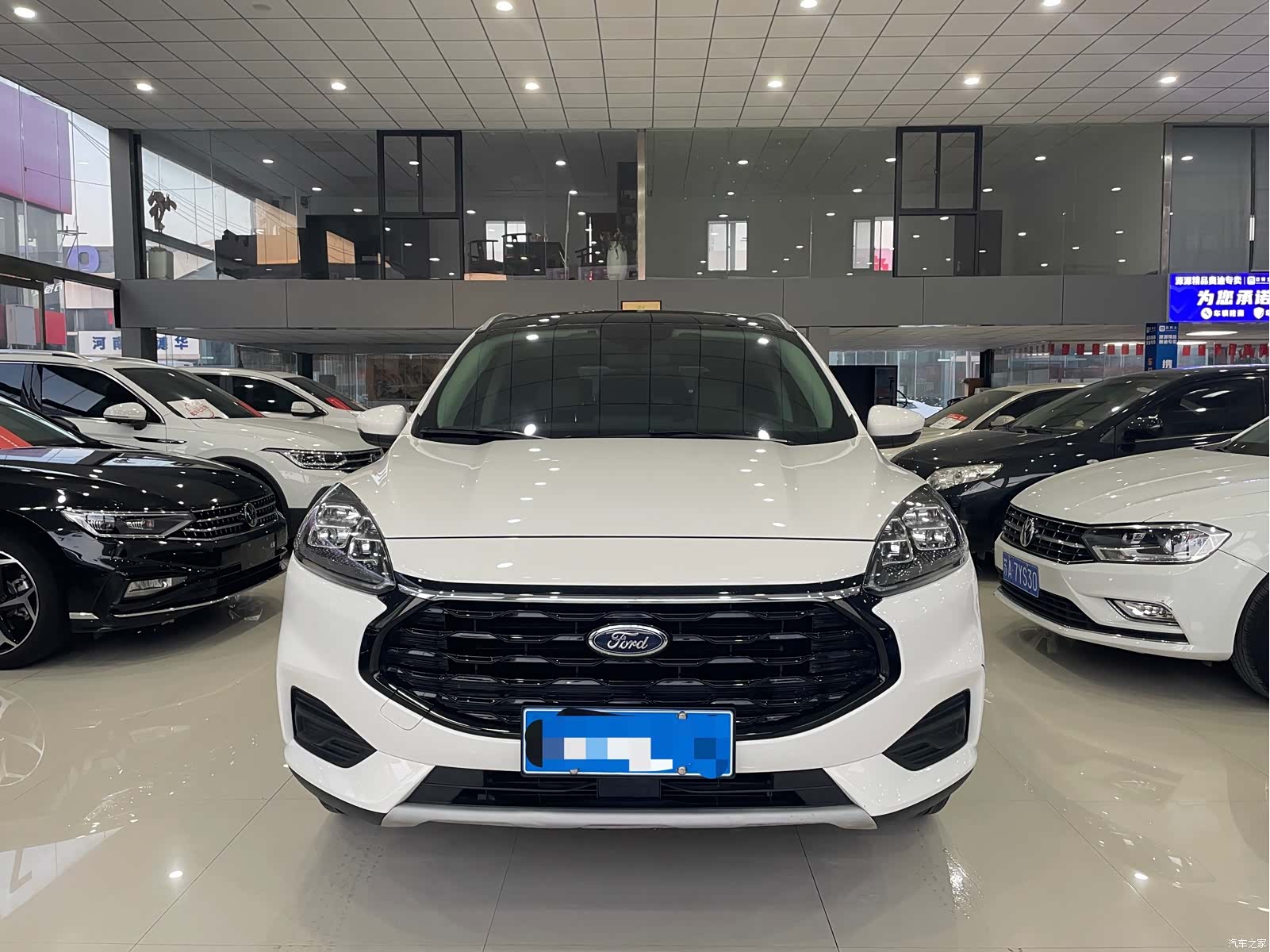 Ford Escape, 2024 2