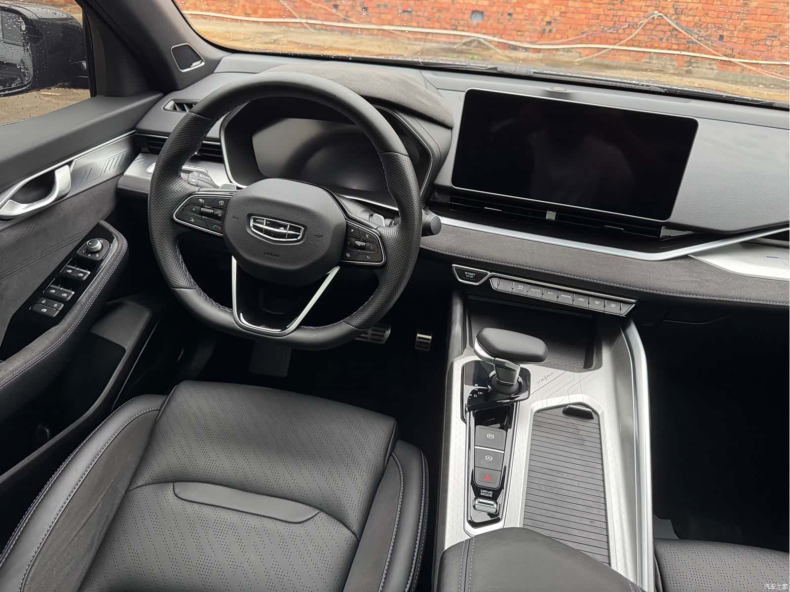 Geely Preface, 2024 15