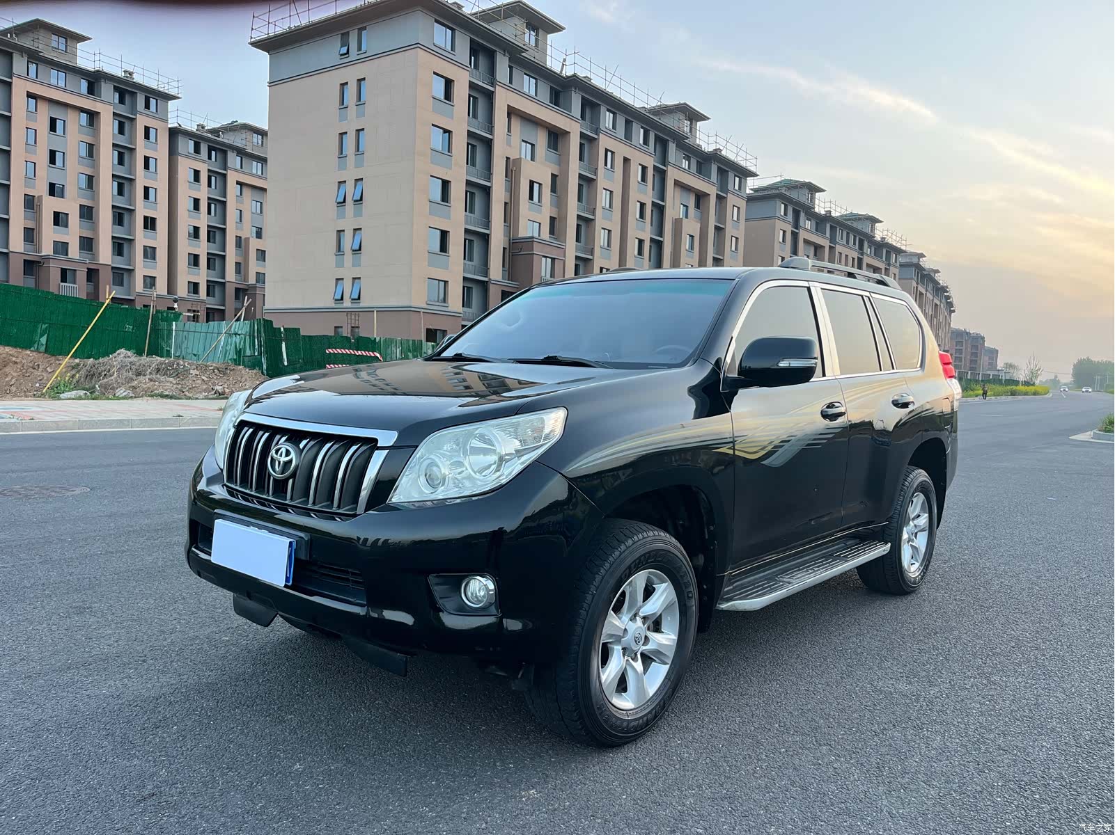 Toyota Prado, 2010 1