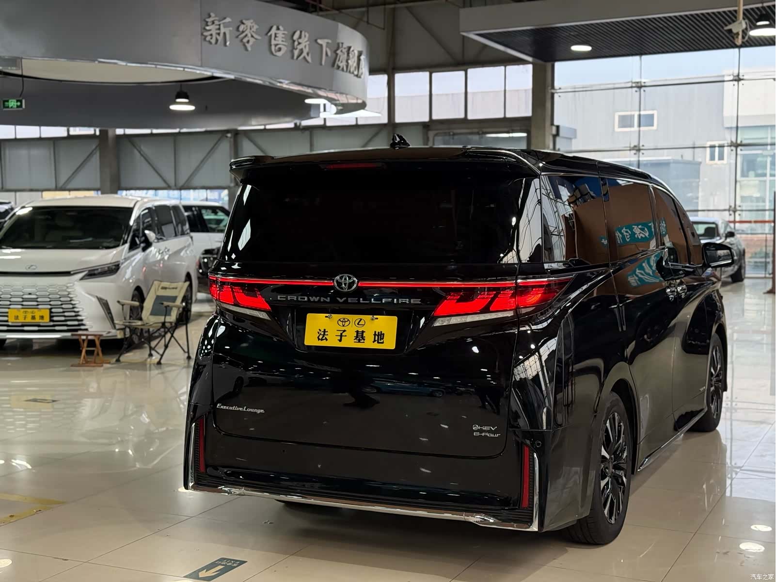 Toyota Vellfire, 2024 23