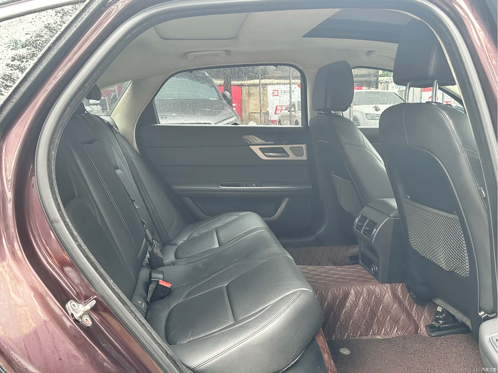 Land Rover XFL, 2018 10