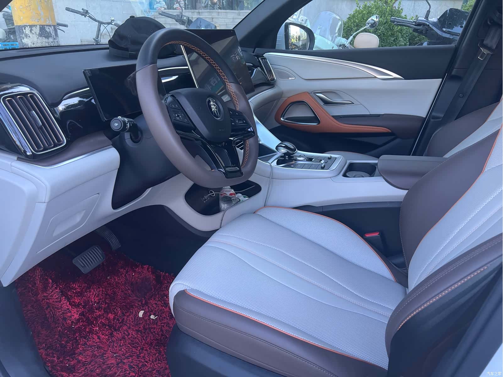 BYD Song, 2022 8