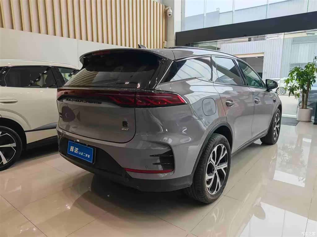 BYD Tang, 2025 8