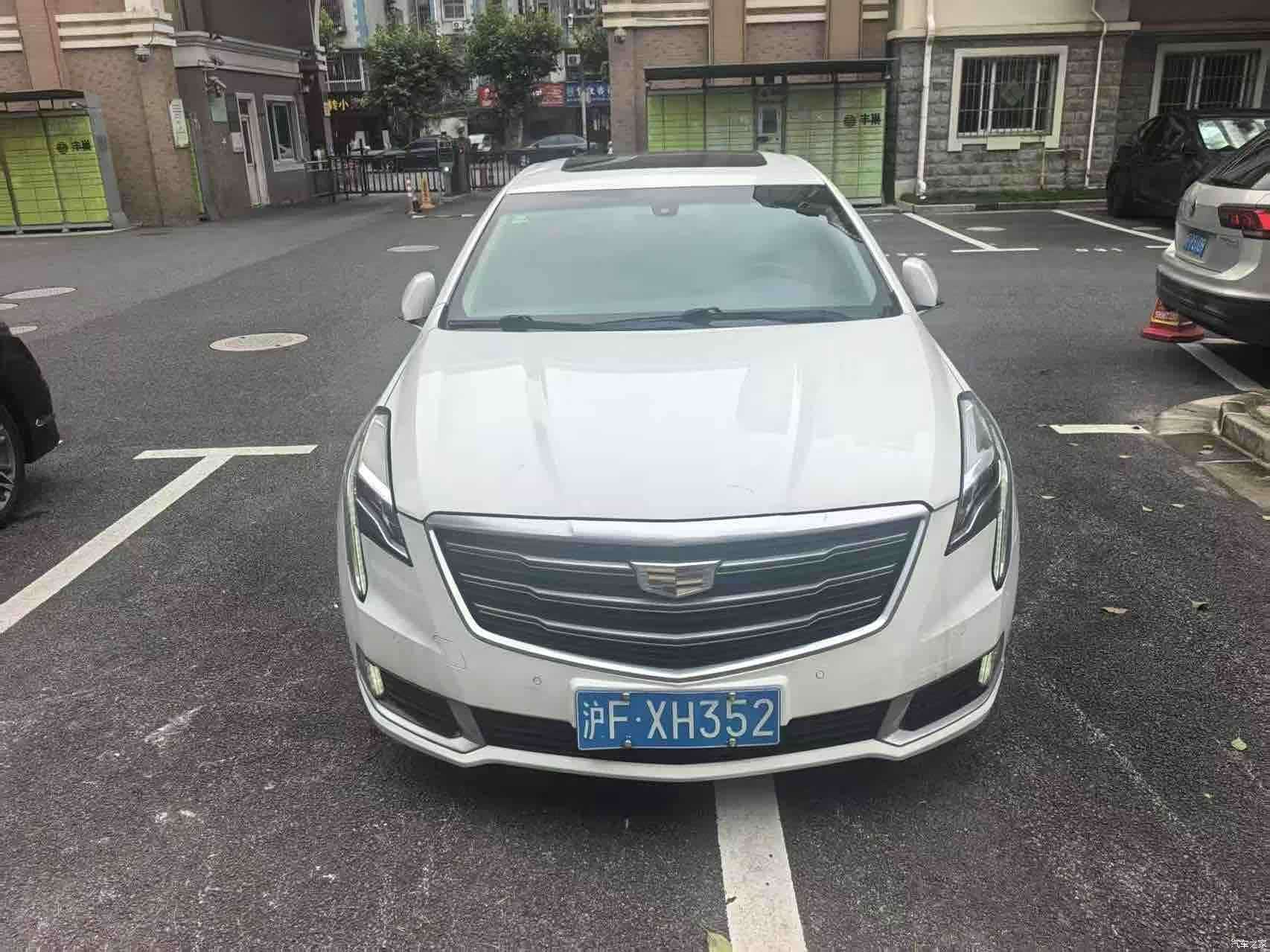 Cadillac XTS, 2018 2