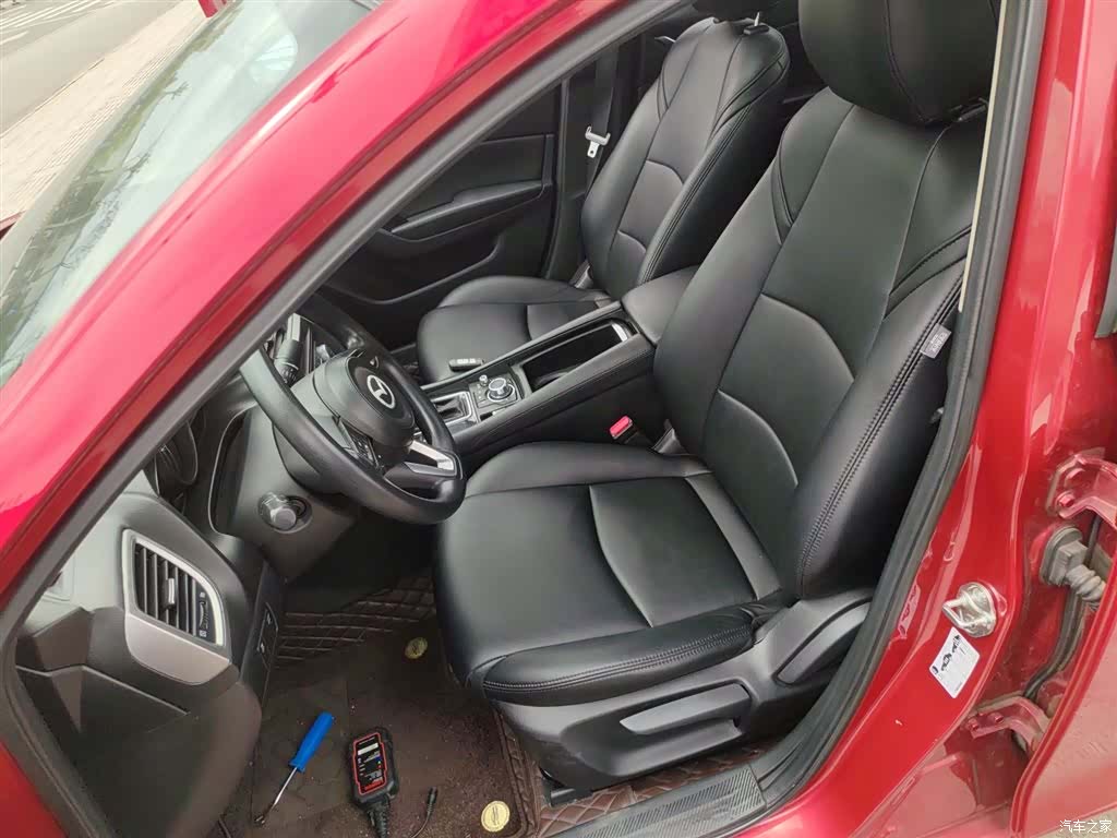 Mazda Mazda3, 2018 15