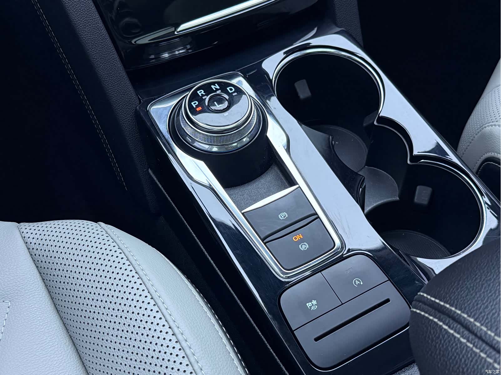Ford Escape, 2021 21