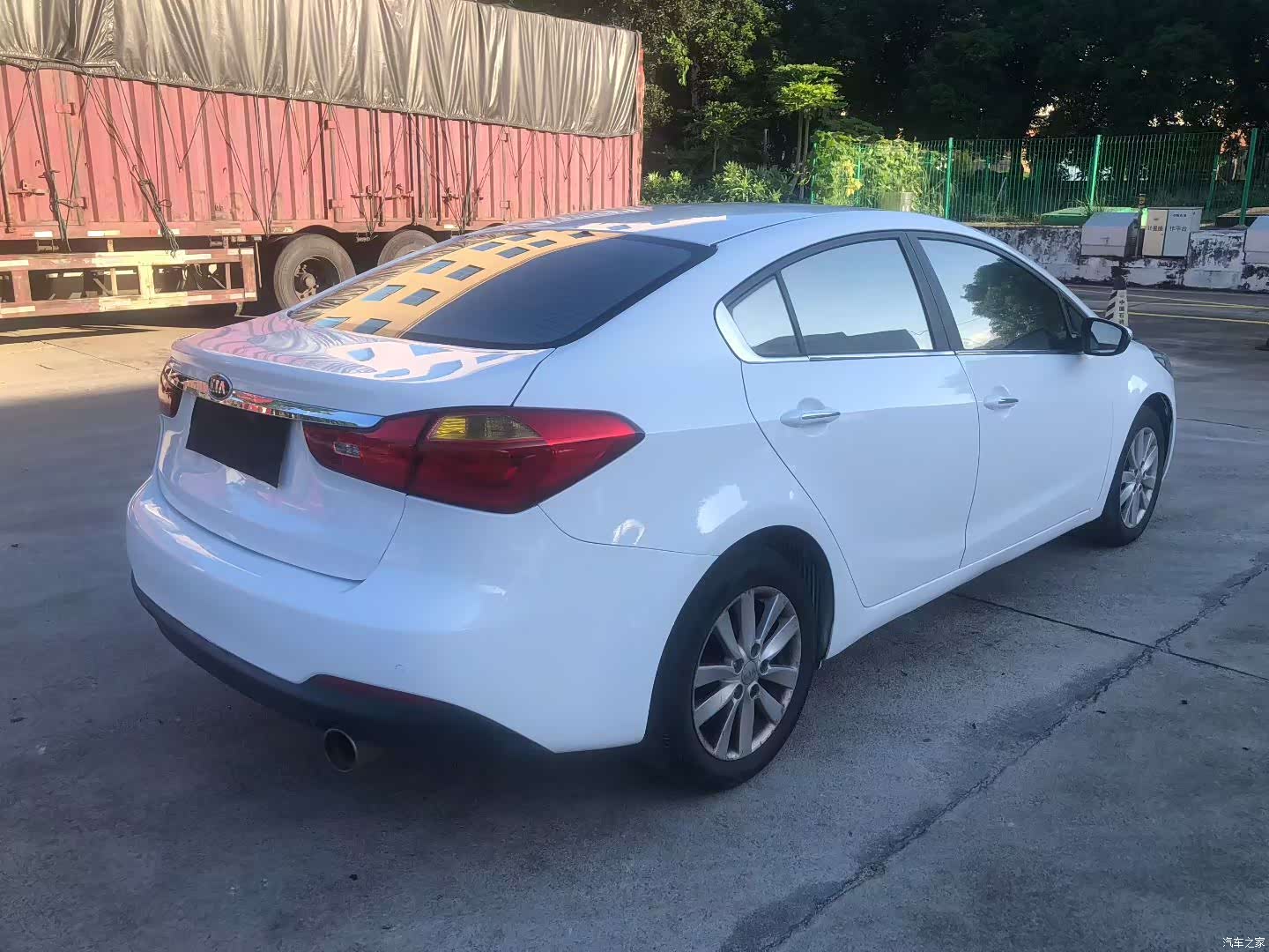 Kia K3, 2013 7