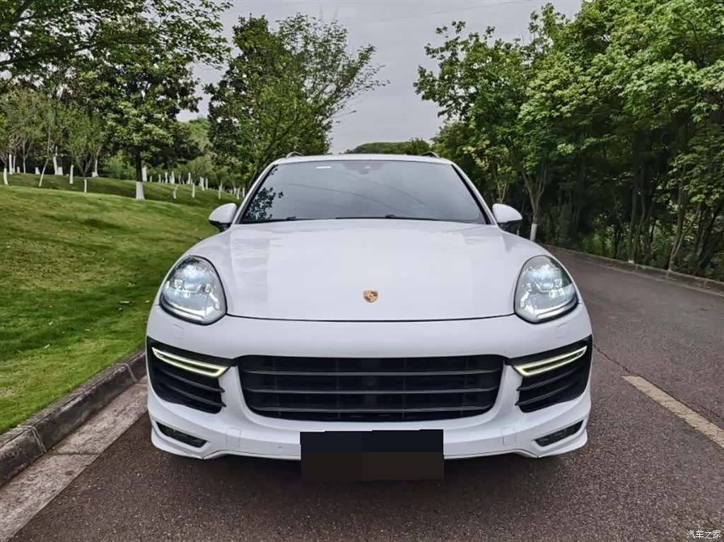 Porsche Cayenne, 2015 2
