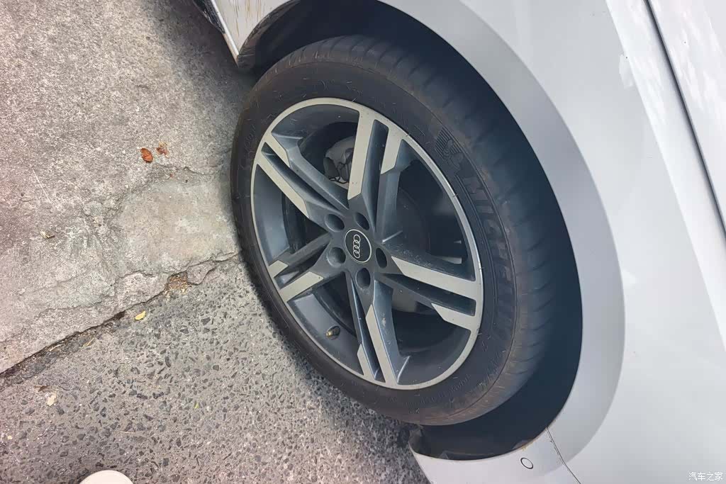 Audi A4L, 2023 6