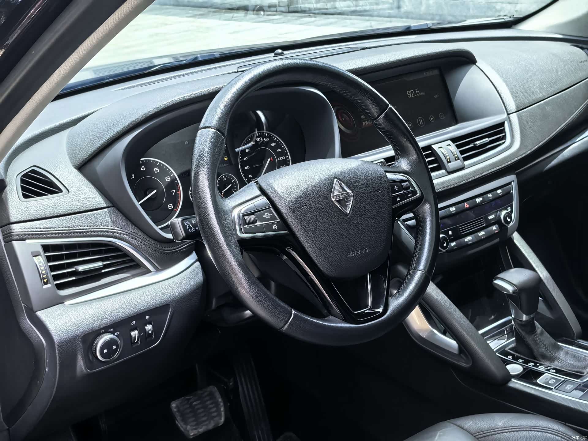 BaoWoQiChe BX7, 2019 21